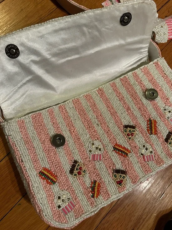 Beaded Pink Stripe Shoulder Bag with Cupcake/Pizza/Burger Motif NWT - Picture 3 of 6